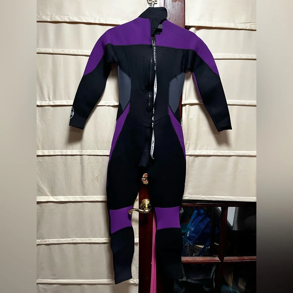 Purple and Black scuba suit Swimwear with Full-Length Design